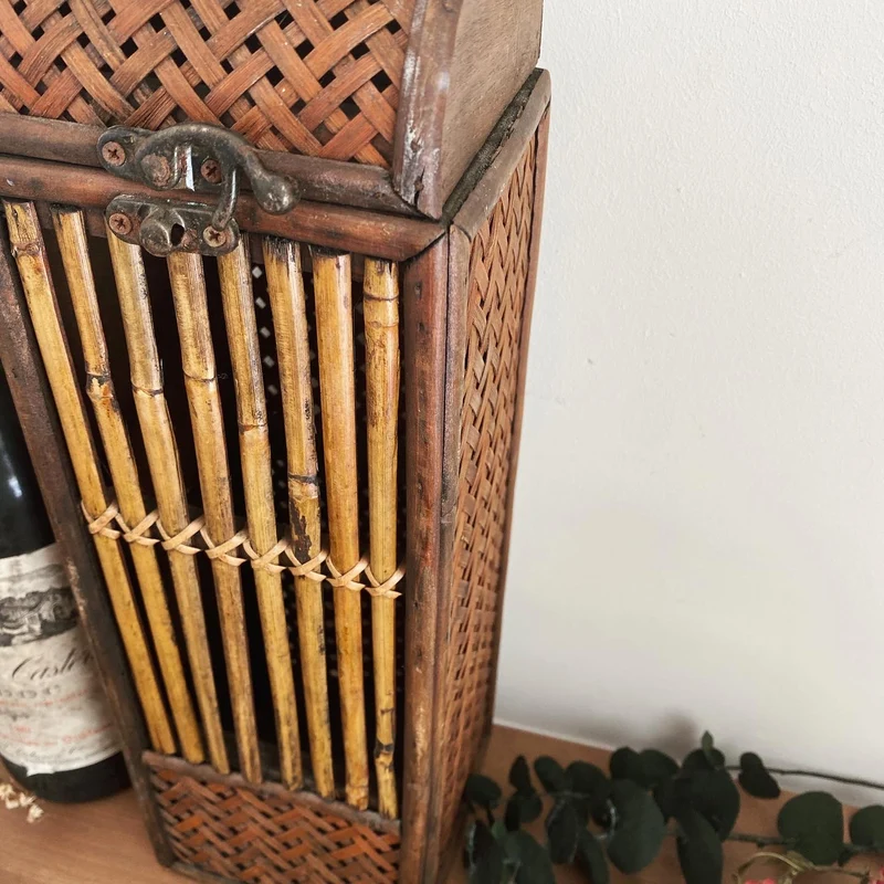 Boîte en bambou vintage originale
