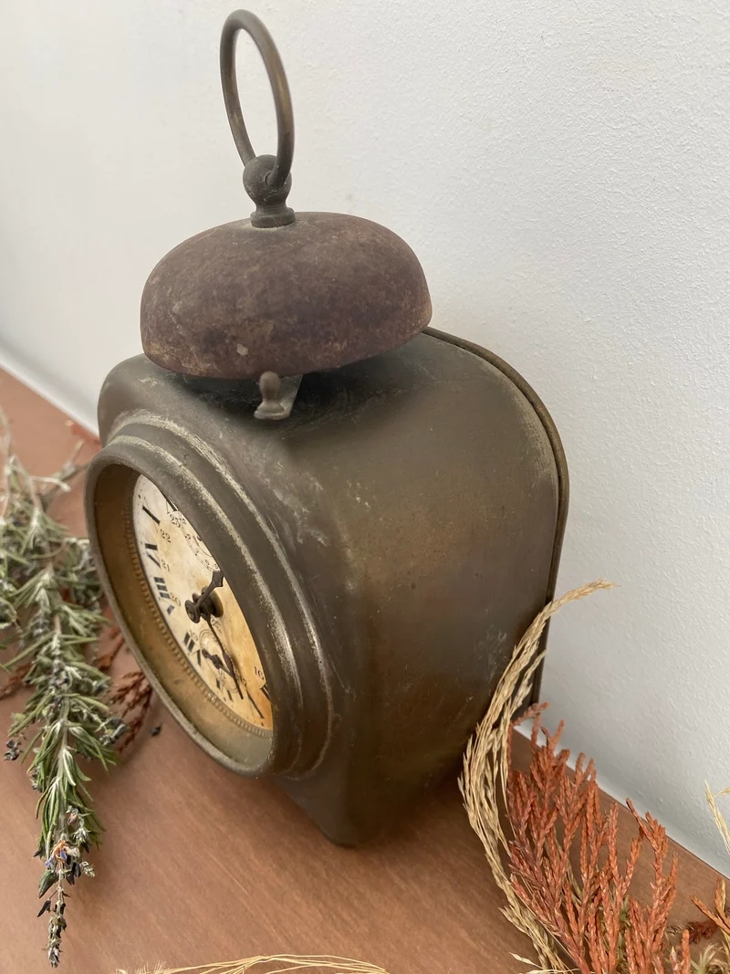 Petite horloge vintage