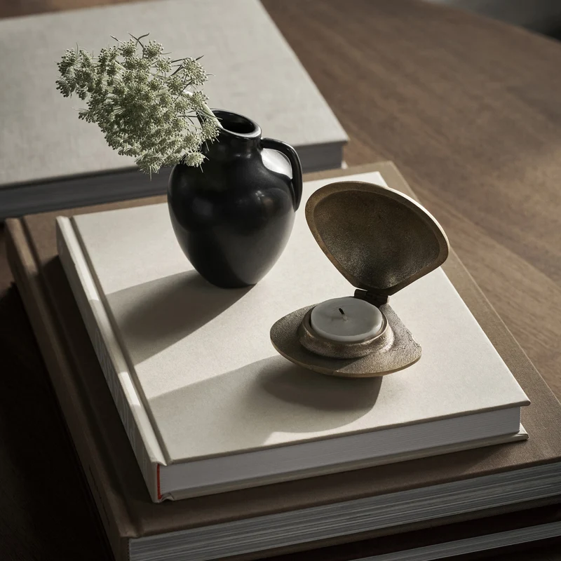 Ferm Living Clam Candle Holder