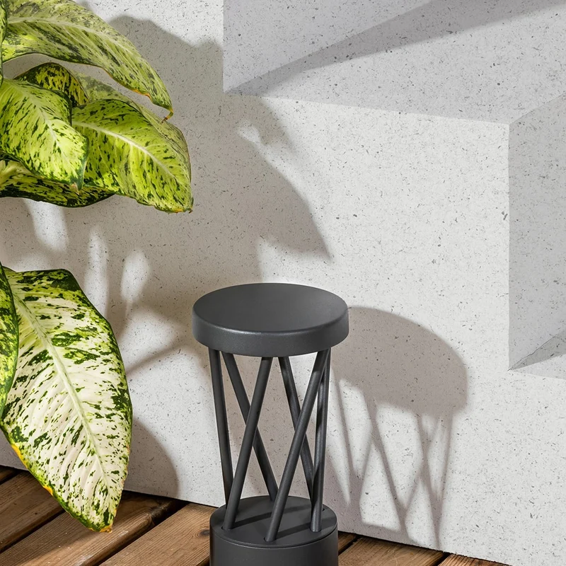 Faro Twist 300 Post Lamp