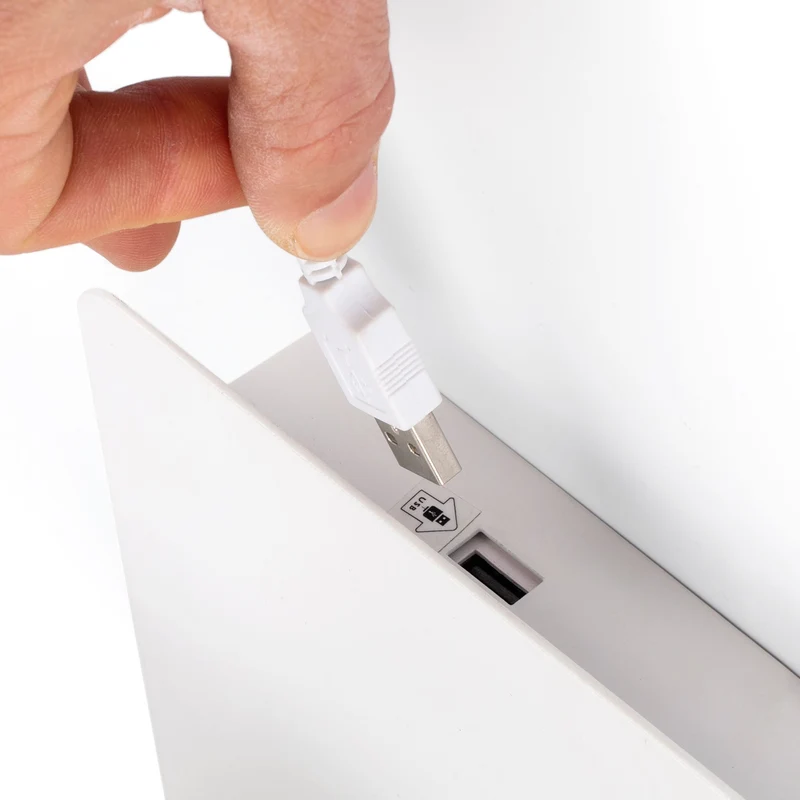 Faro Suau USB-A Wall Lamp With Right Reader