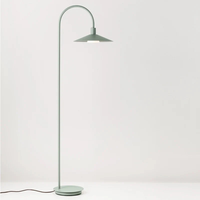 Estiluz Belt Floor Lamp