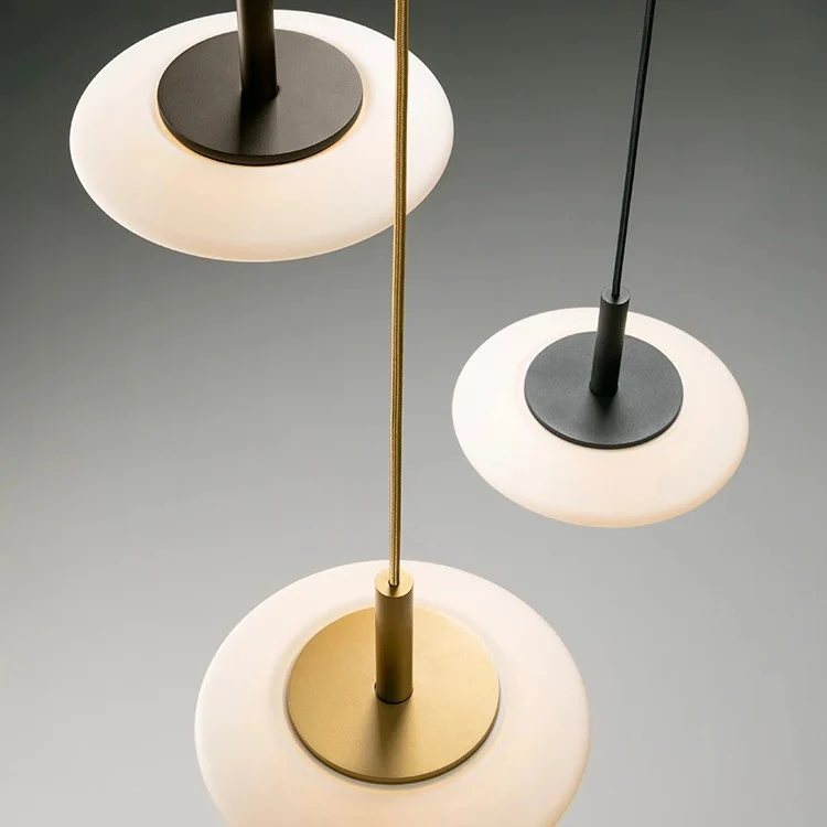 Estiluz Thales Pendant Lamp R40