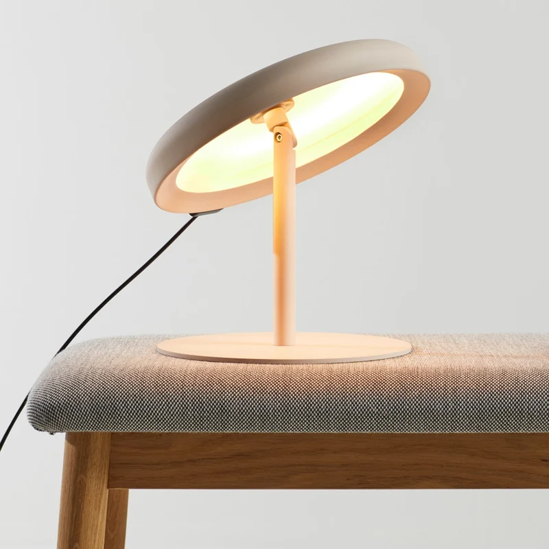Estiluz Mood Table Lamp