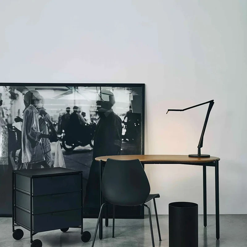 Kartell Lunat Table