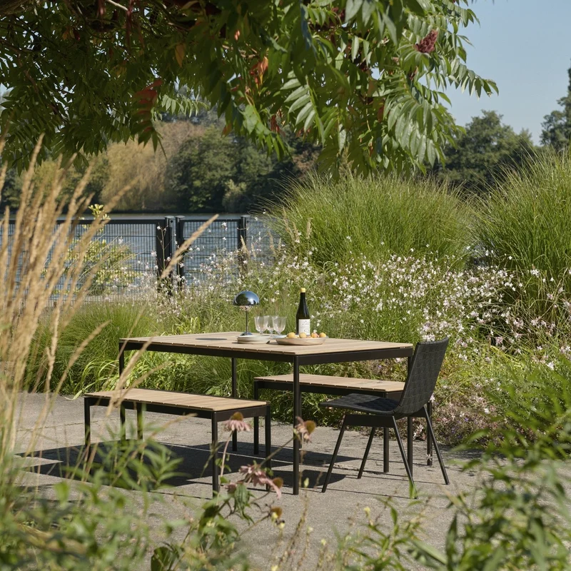 &Tradition Ville Outdoor Side Chair AV33