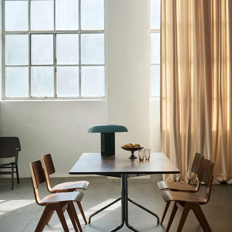 &Tradition Pavilion Dining Table AV19