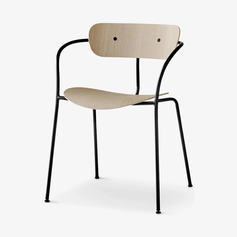 &Tradition Pavilion Armchair AV2
