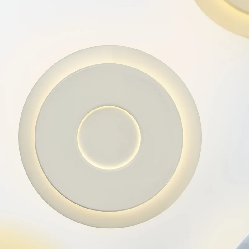 Pholc Lille 18 Wall Lamp