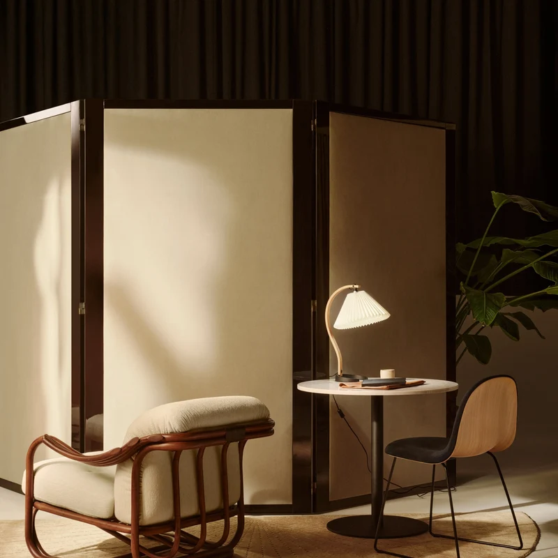Gubi 3D Dining Chair Un-Upholstered
