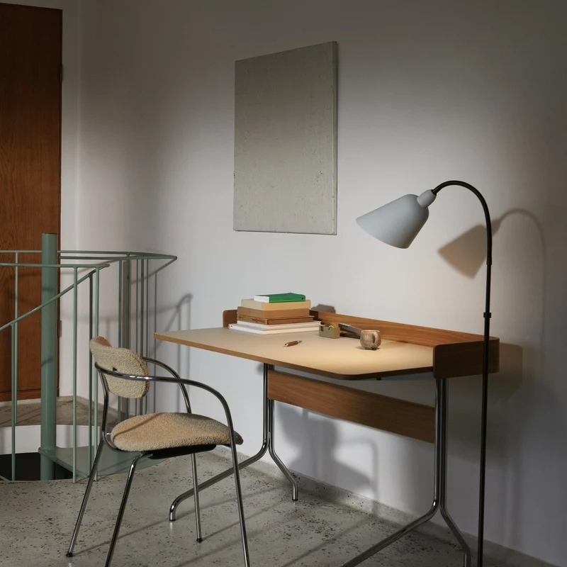 &Tradition Pavilion Desk AV17