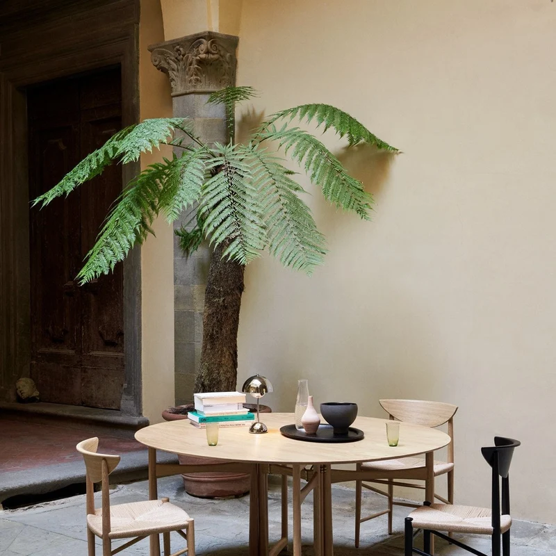 &Tradition Drop Leaf Dining Table HM6
