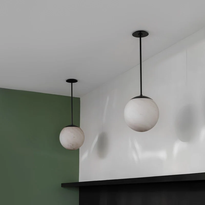 Schwung Globe Marble Single 300 Pendant