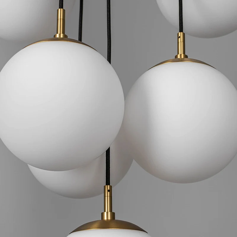 Schwung Globe Cluster 10 Chandelier