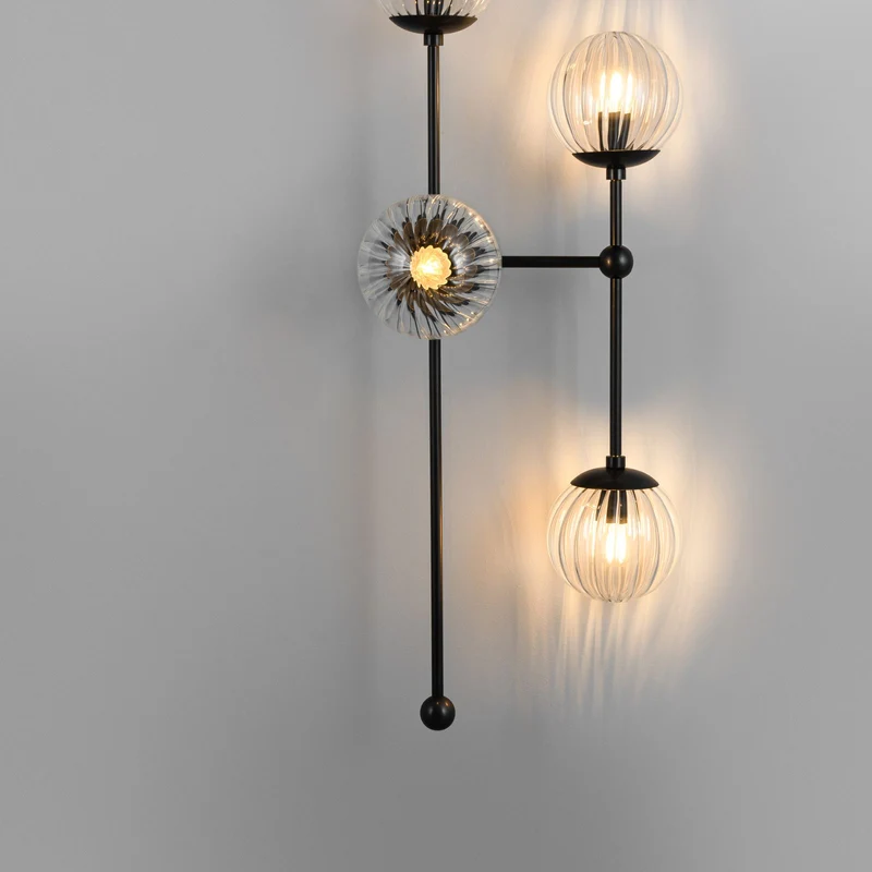 Schwung Armstrong 4R Wall sconce
