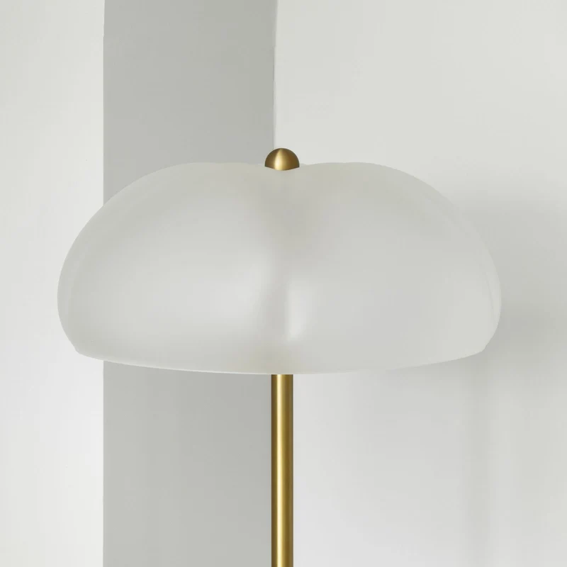 Schwung Hana Floor Lamp