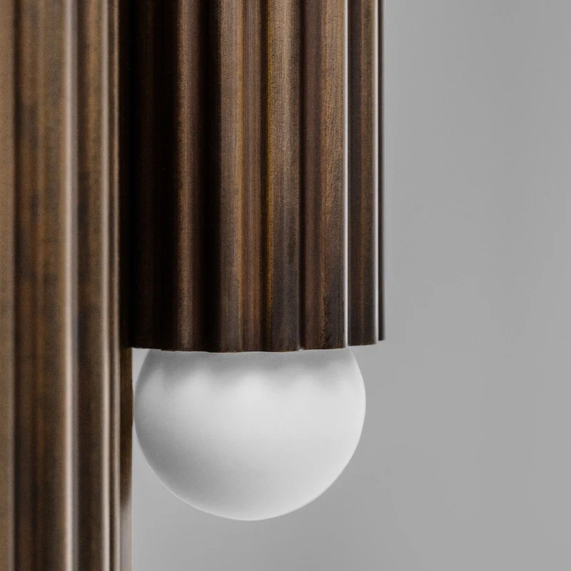 Schwung Vesta Table Lamp