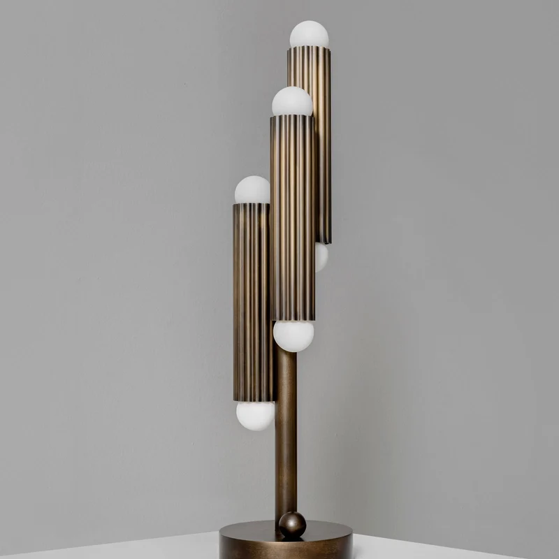 Schwung Vesta Table Lamp
