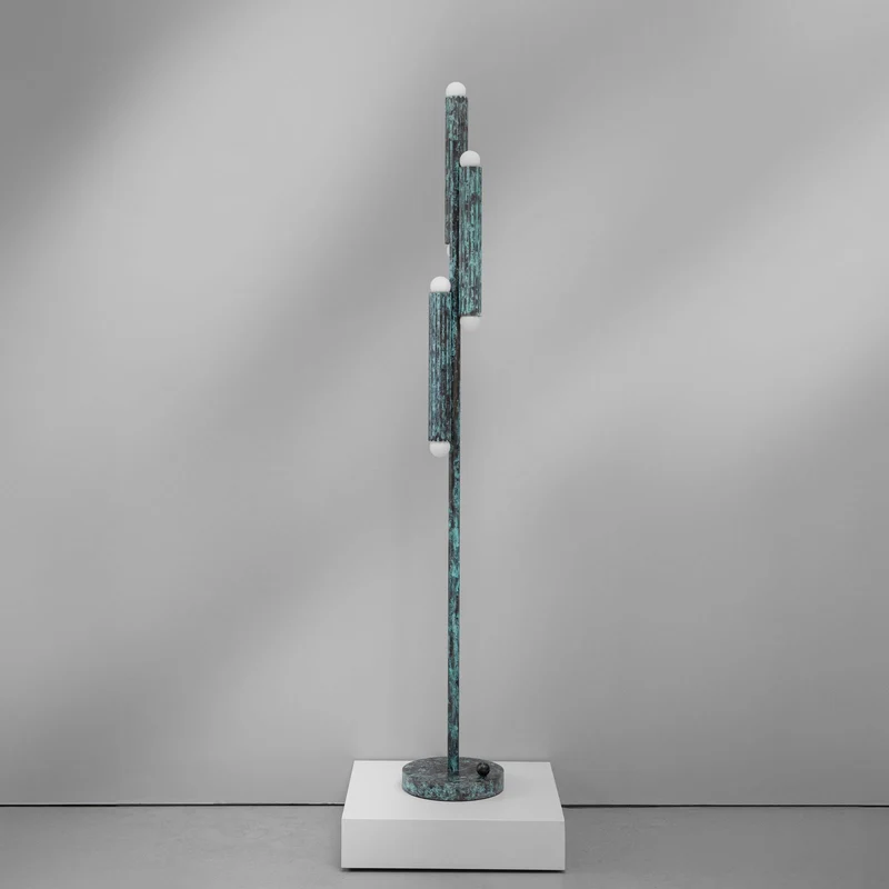 Schwung Vesta Floor Lamp