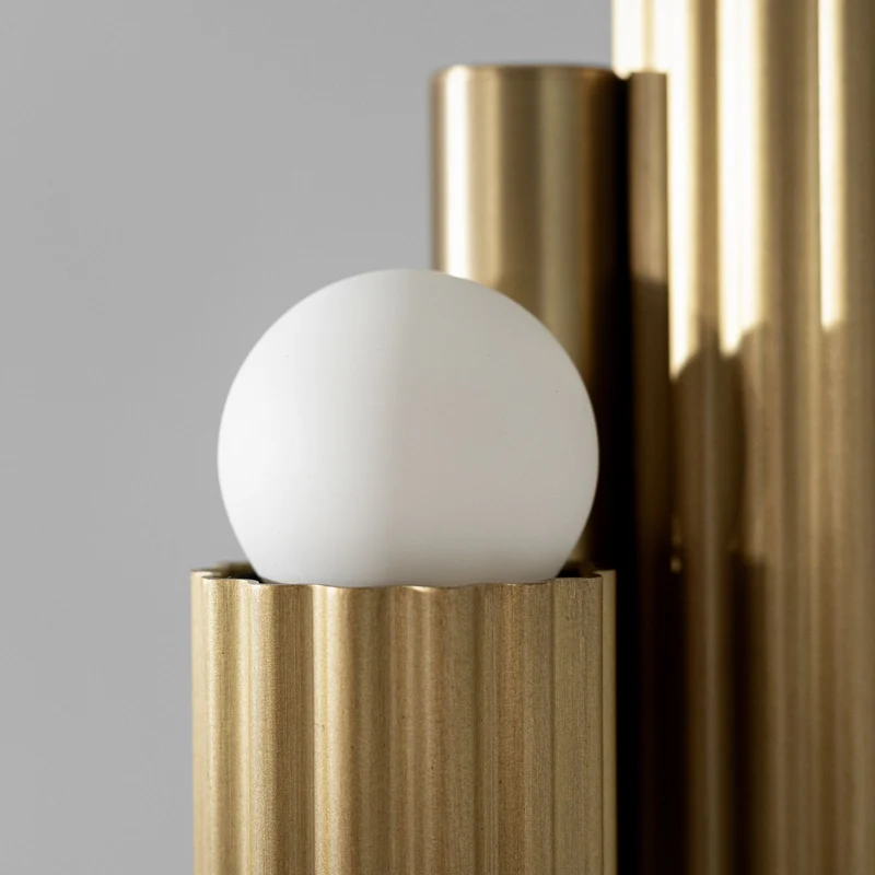 Schwung Vesta Floor Lamp