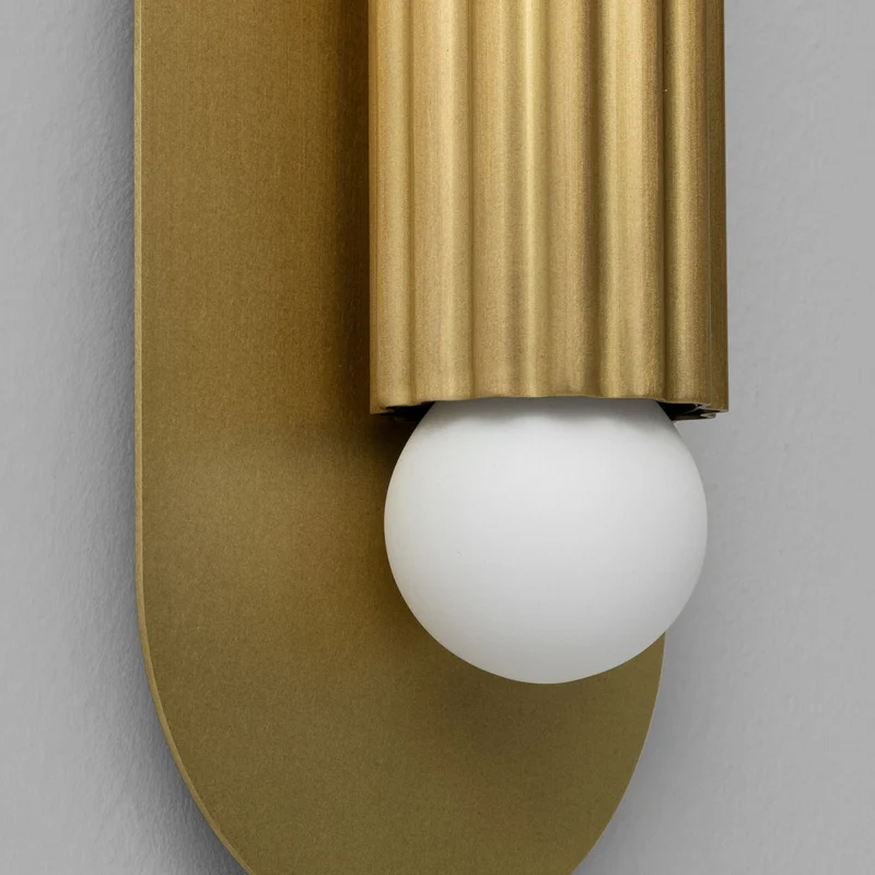 Schwung Vesta Wall Sconce