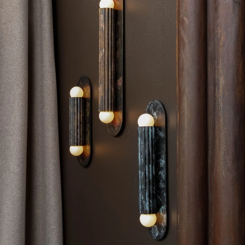 Schwung Vesta Wall Sconce