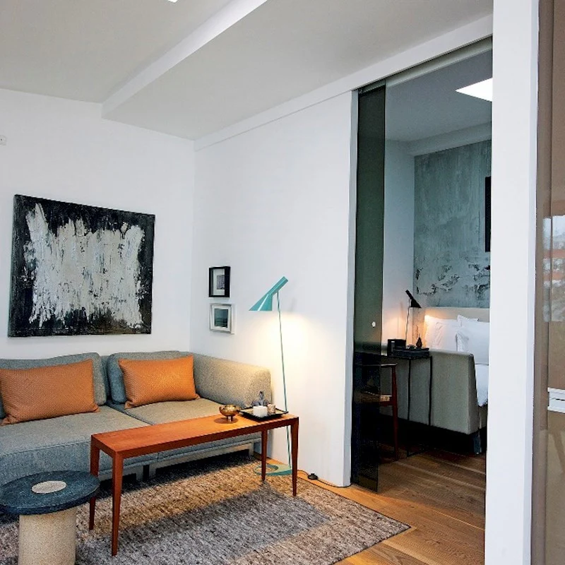 Louis Poulsen AJ Floor Lamp