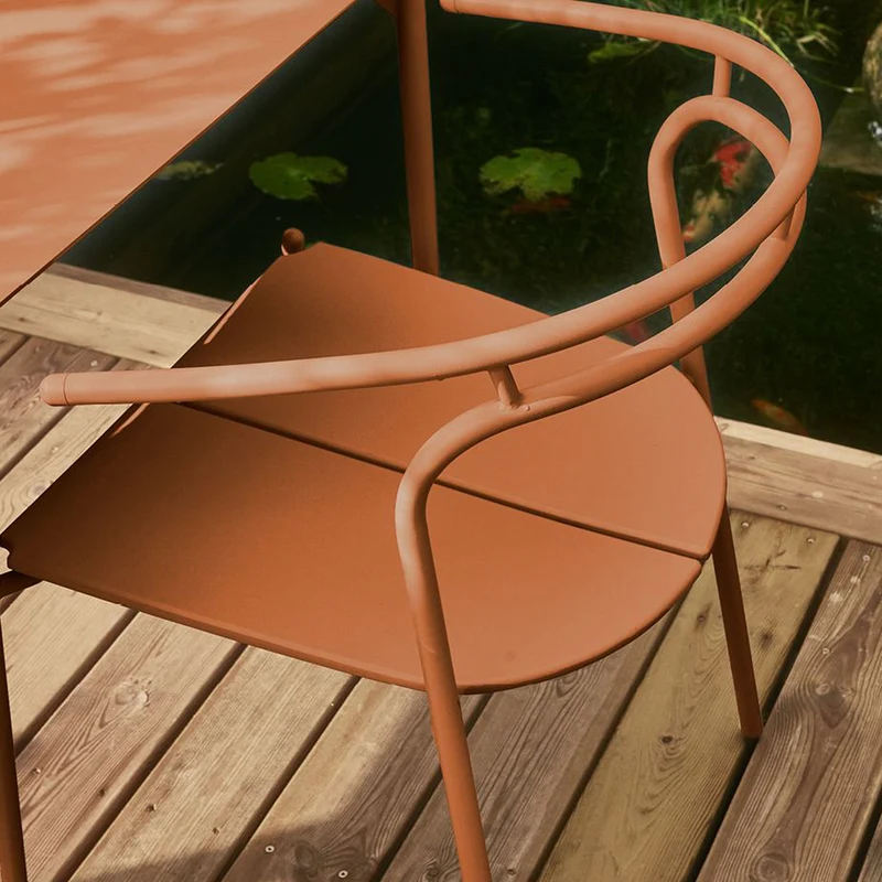 AYTM Novo Outdoor Dining Chair