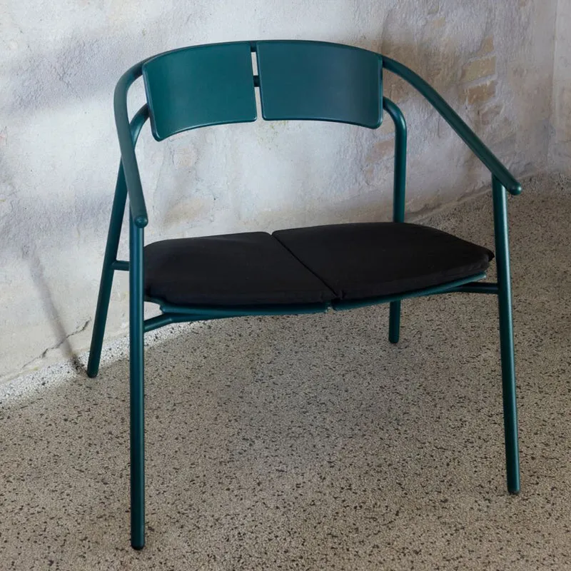 AYTM Novo Outdoor Lounge Chair
