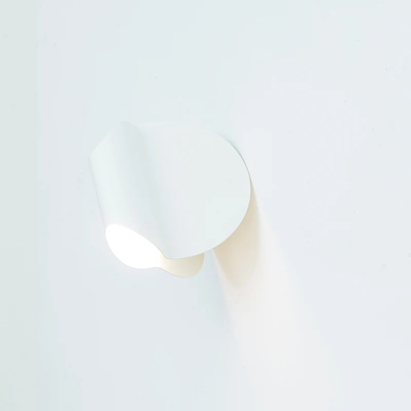OliveLab Oplà Wall Lamp