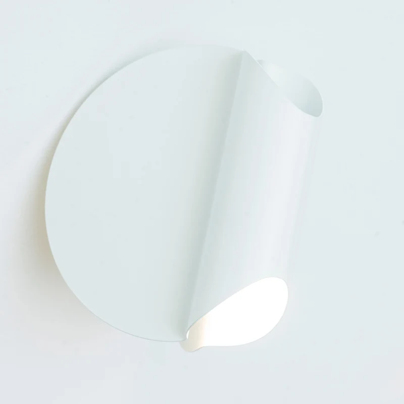 OliveLab Oplà Wall Lamp