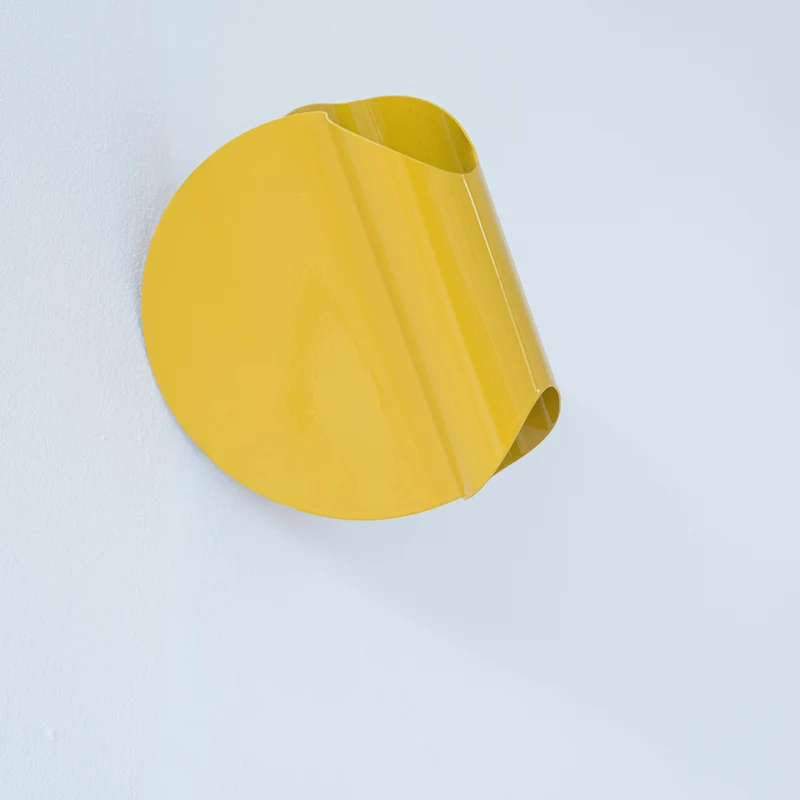 OliveLab Oplà Wall Lamp