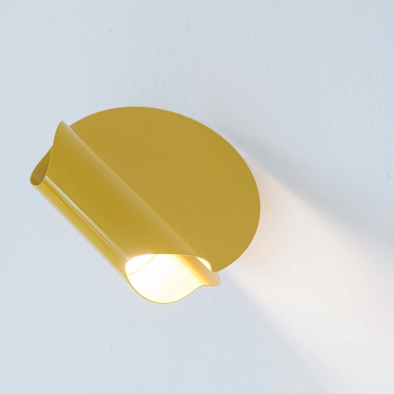 OliveLab Oplà Wall Lamp