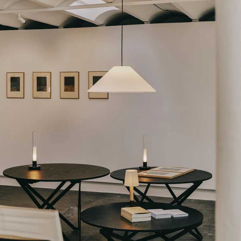 Santa & Cole Sísísí Cónicas Planas MT4 Pendant Lamp