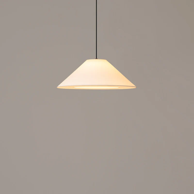 Santa & Cole Sísísí Cónicas Planas MT4 Pendant Lamp
