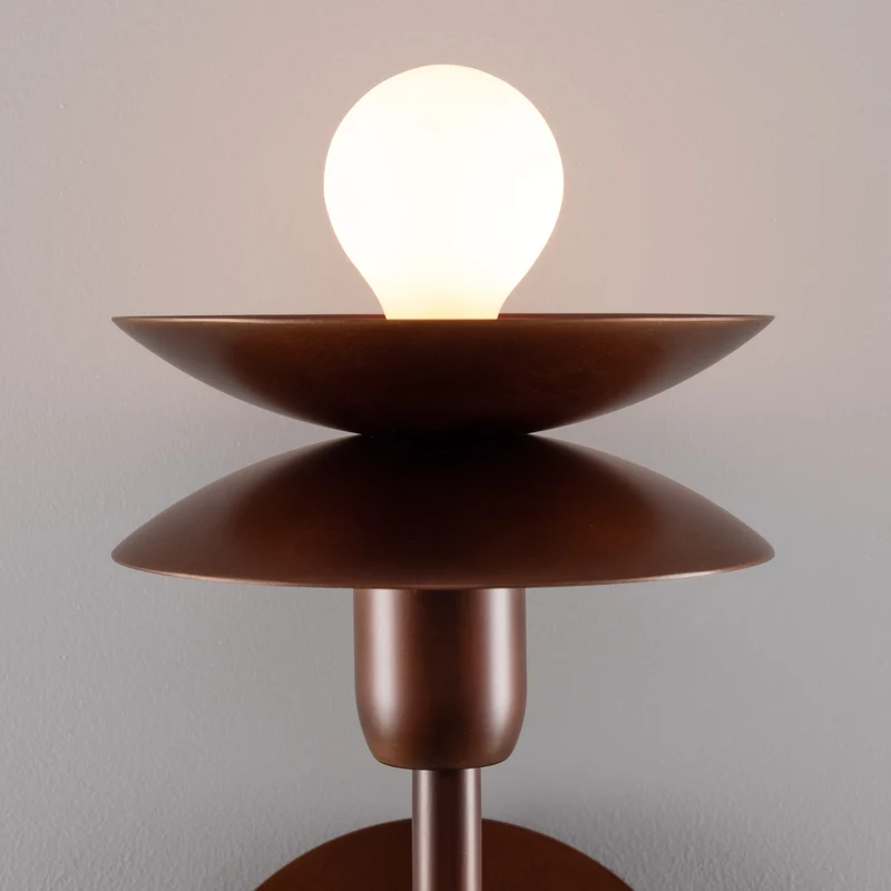 Schwung Babylon Single Wall Sconce
