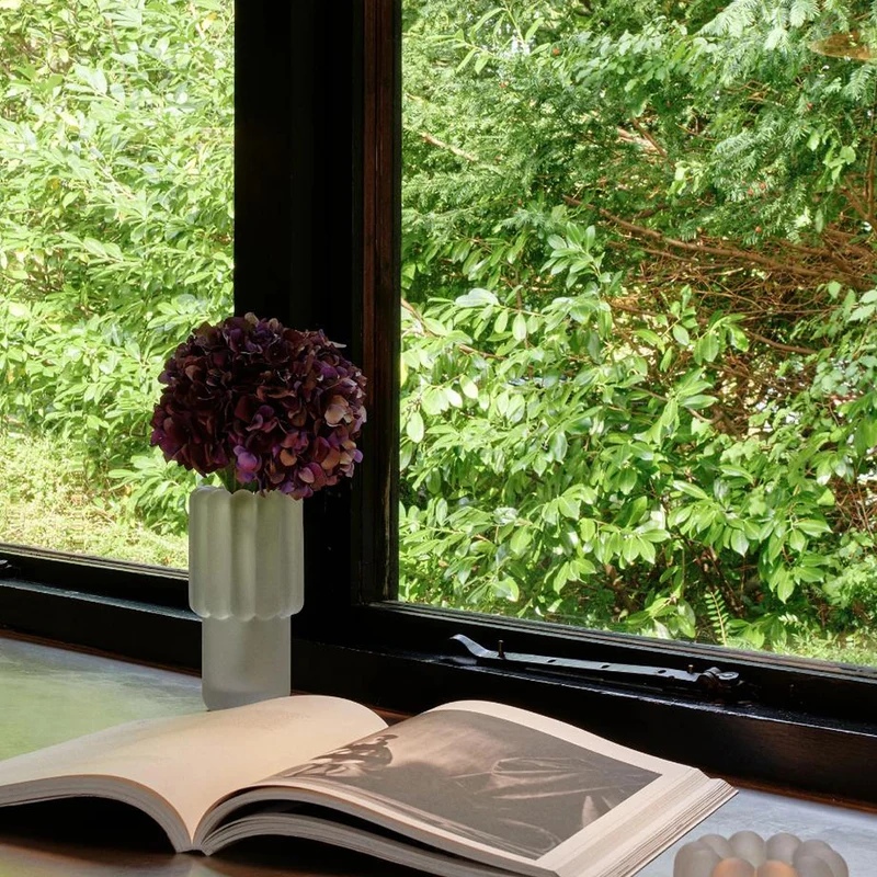 Tom Dixon Press Vase