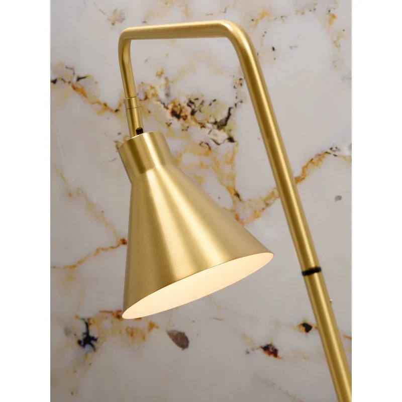 Lampe A Poser Metal Dore