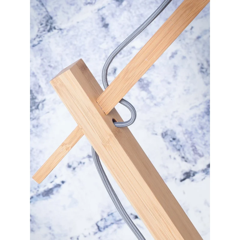 Lampadaire En Rotin