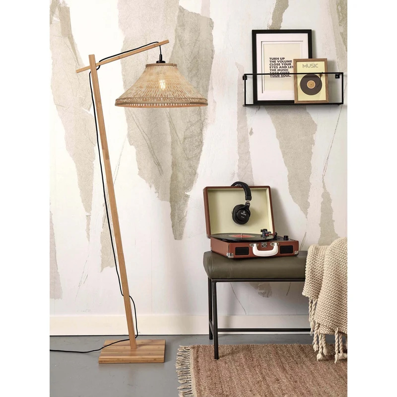 Grosse Lampe Sur Pied