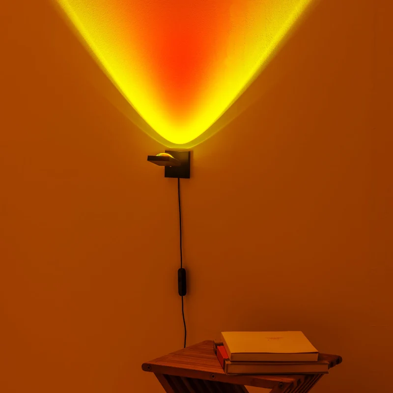 Halo Edition Applique Wall Lamp