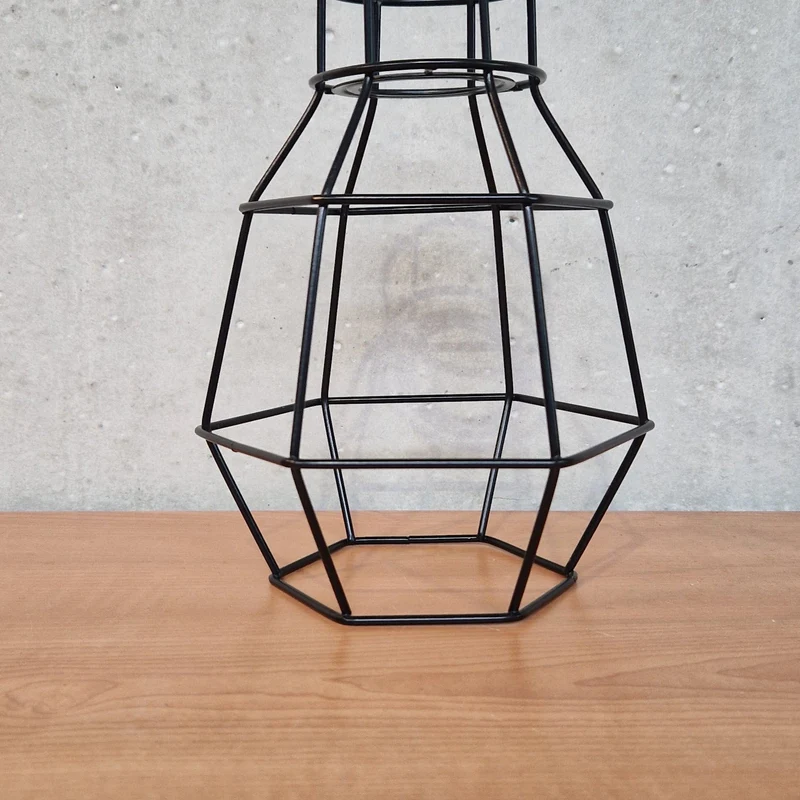 Lamptwist - Lamp Cage for E27 Socket