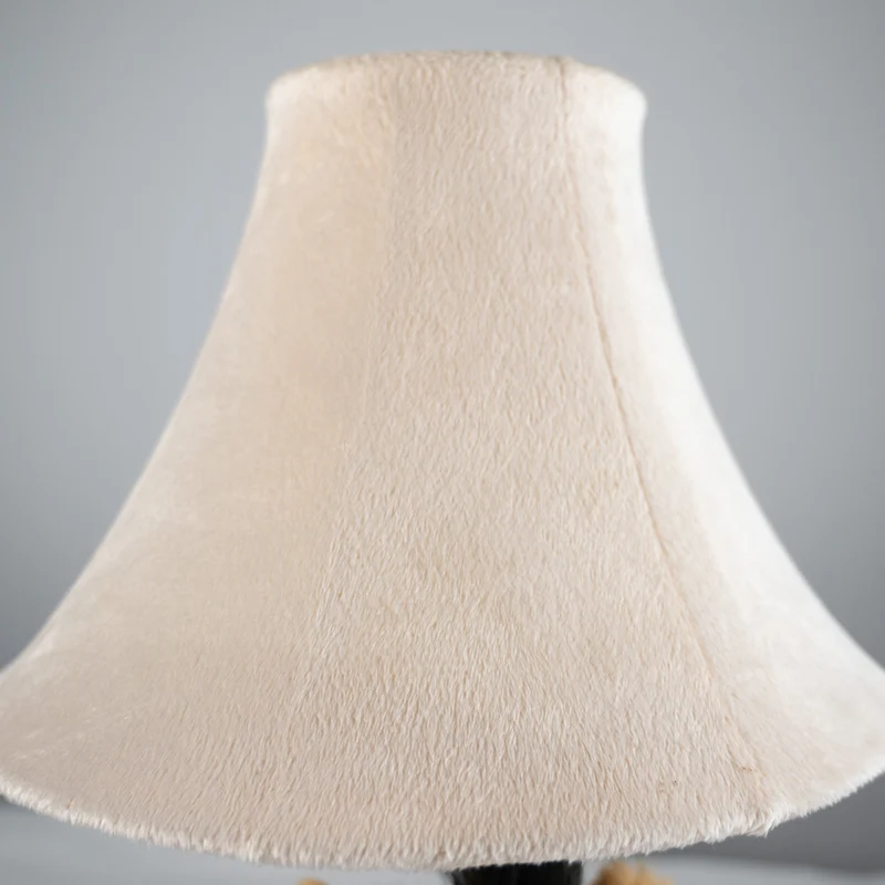 Happy Lamps Elvis Table Lamp