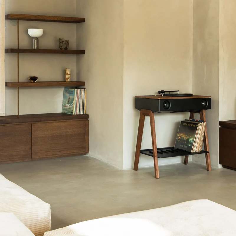 La Boite concept LX Turntable and speaker Connect
