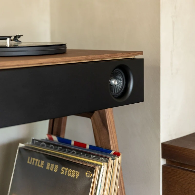 La Boite concept LX Turntable and speaker Connect