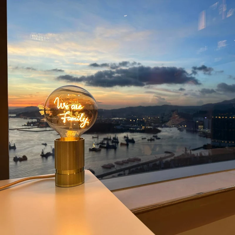 MITB by Elements Lighting We are family E27 Bulb