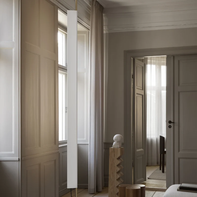 Astep LT8 Floor Lamp