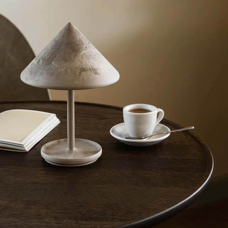 Mater Terra Portable Lamp