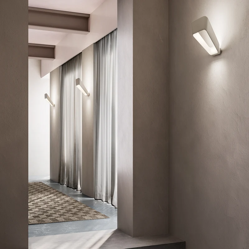 Kdln Frame Wall Lamp