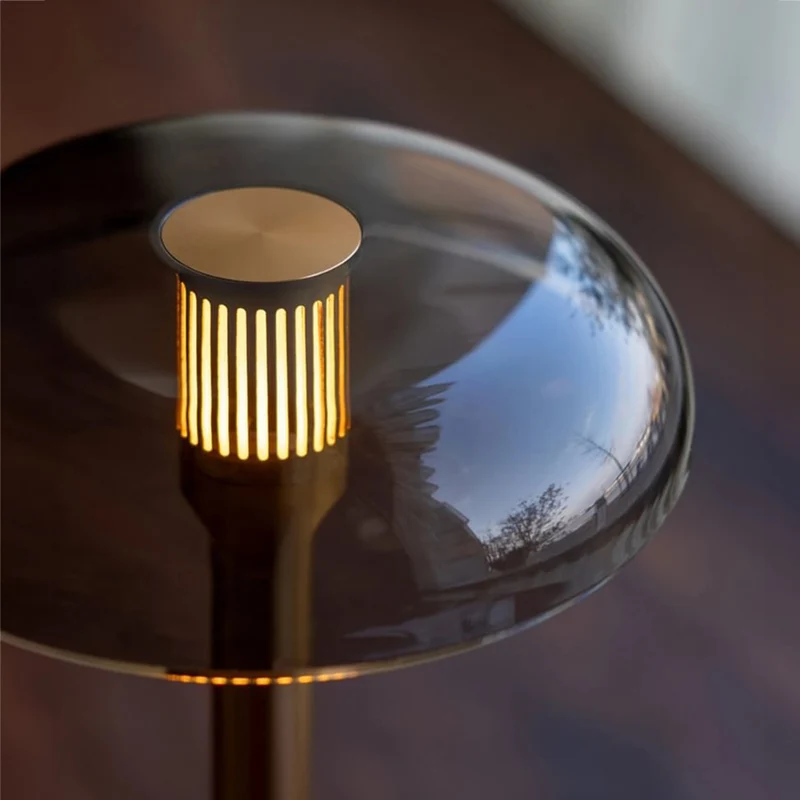 Humble Air Portable Lamp